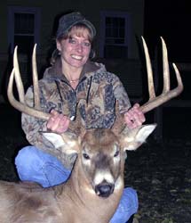 Lori Rau's Whitetail Deer Hunt in Monroe County, NY - TarHunt